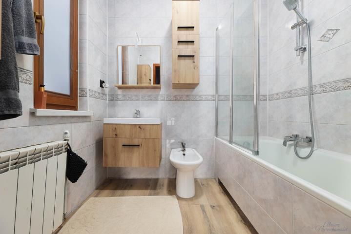 dom wolnostojący, 5 pokoi Czechowice-Dziedzice, ul. Pasieki. Zdjęcie 13