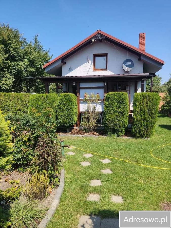 dom letniskowy, 2 pokoje Luboń, ul. 3 Maja. Zdjęcie 1