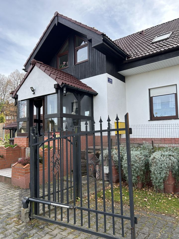 dom wolnostojący, 7 pokoi Karpacz, ul. Komuny Paryskiej. Zdjęcie 13