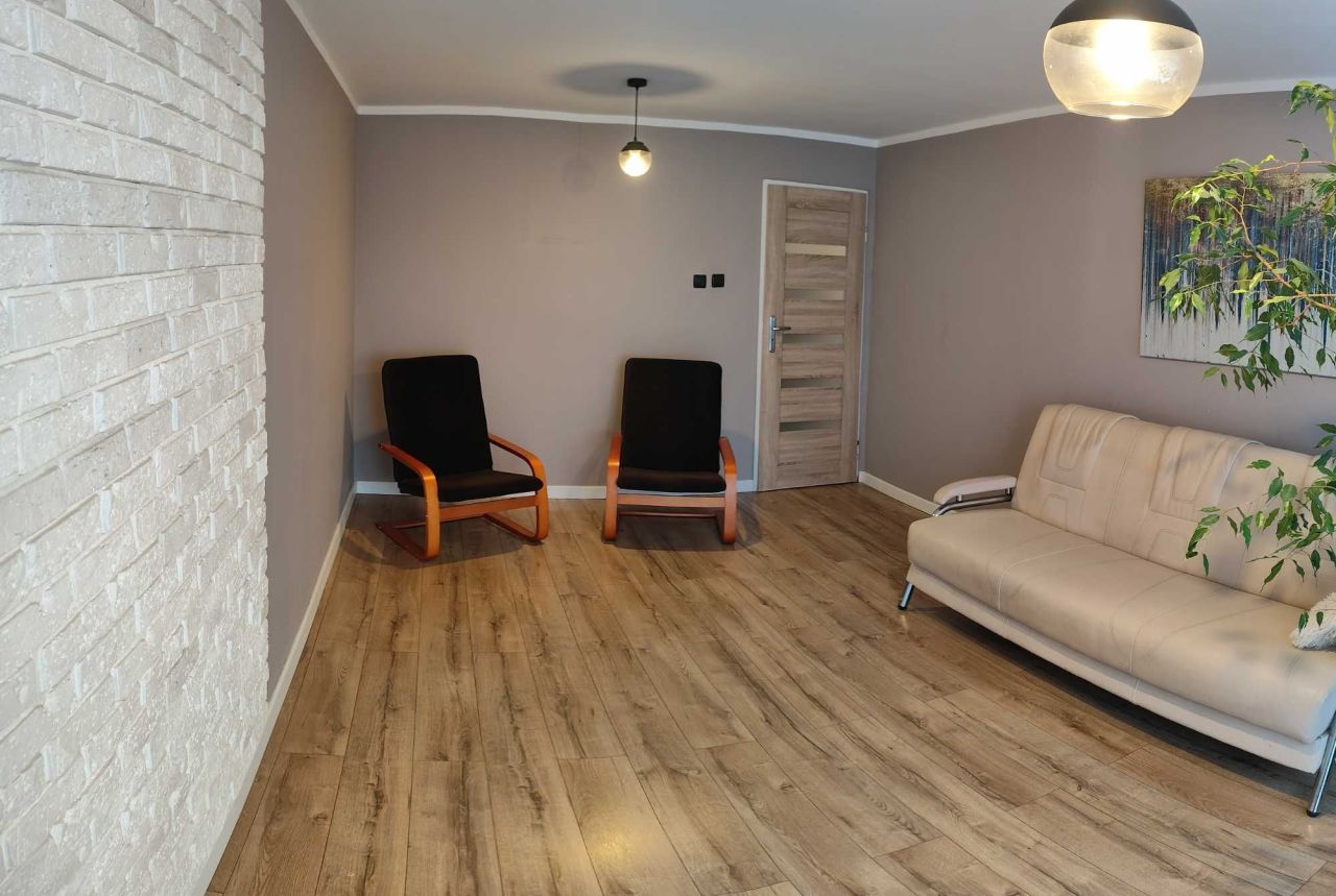 Mieszkanie 2-pokojowe Ostrowiec Świętokrzyski, ul. Polna. Zdjęcie 3