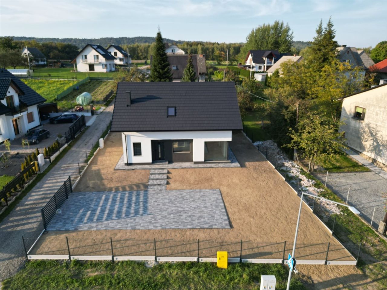 dom wolnostojący, 5 pokoi Jawornik, ul. Południowa. Zdjęcie 4
