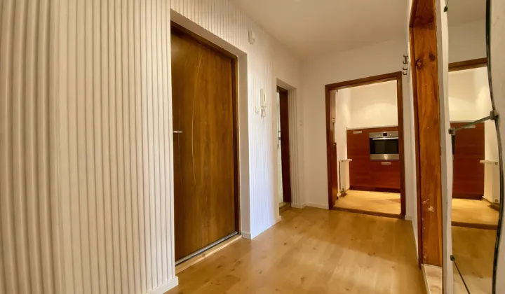 Mieszkanie 3-pokojowe Świdnica, ul. Długa