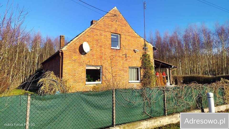 dom wolnostojący, 5 pokoi Jełowa, ul. Leśna