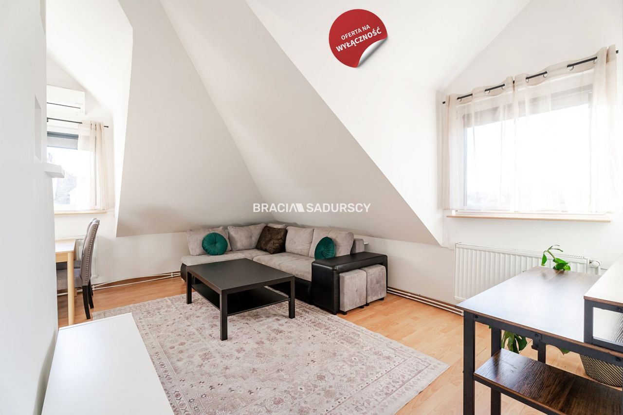 Mieszkanie 3-pokojowe Skawina, ul. Aleksandra Głowackiego. Zdjęcie 1