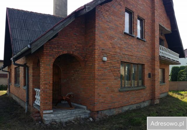 dom wolnostojący, 7 pokoi Ostrów Wielkopolski, ul. Cicha. Zdjęcie 1