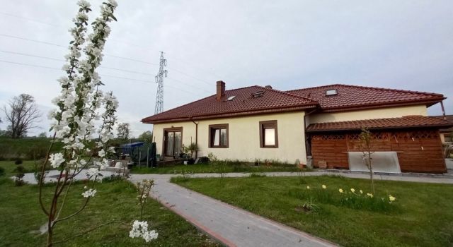 dom wolnostojący, 7 pokoi Gorzów Wielkopolski Zakanale , ul. Sierakowska. Zdjęcie 1