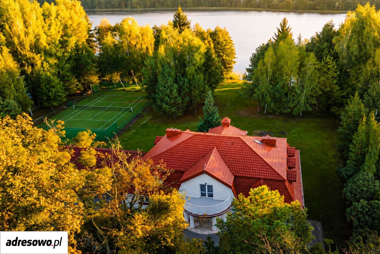 dom wolnostojący, 9 pokoi Wądzyn. Zdjęcie 2