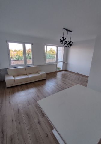 Mieszkanie 3-pokojowe Jarosław, os. im. Wincentego Witosa. Zdjęcie 1