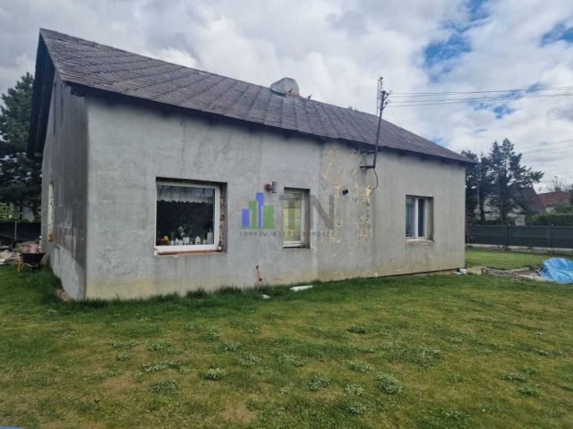 dom wolnostojący, 5 pokoi Kiełczów. Zdjęcie 1