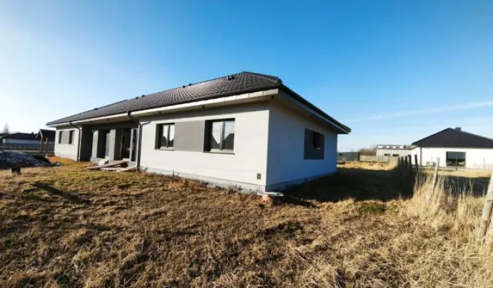 bliźniak, 4 pokoje Pyskowice, ul. Platanowa