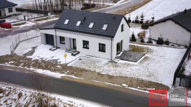 dom wolnostojący, 4 pokoje Mariantów. Zdjęcie 1