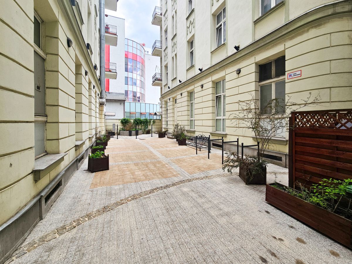 Mieszkanie 3-pokojowe Łódź Śródmieście, ul. Piotrkowska. Zdjęcie 14