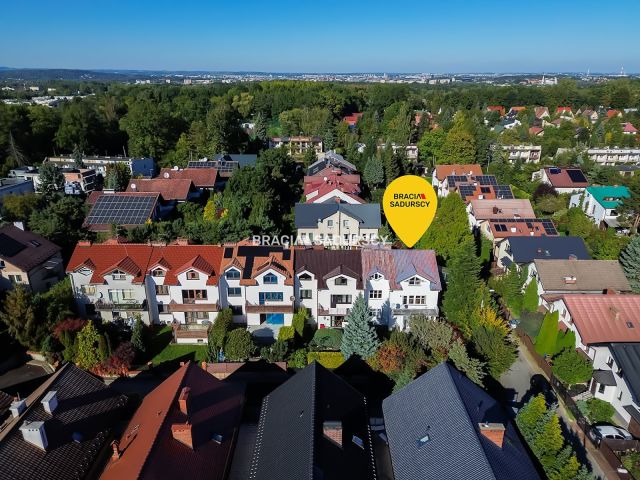 dom szeregowy, 7 pokoi Kraków Kliny, ul. Chojnicka. Zdjęcie 2