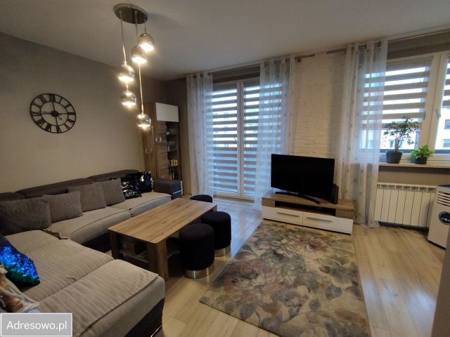 Mieszkanie 4-pokojowe Żory Śródmieście, os. 700-lecia Żor. Zdjęcie 1