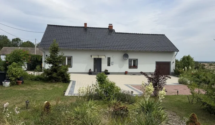 dom wolnostojący, 5 pokoi Bodzów