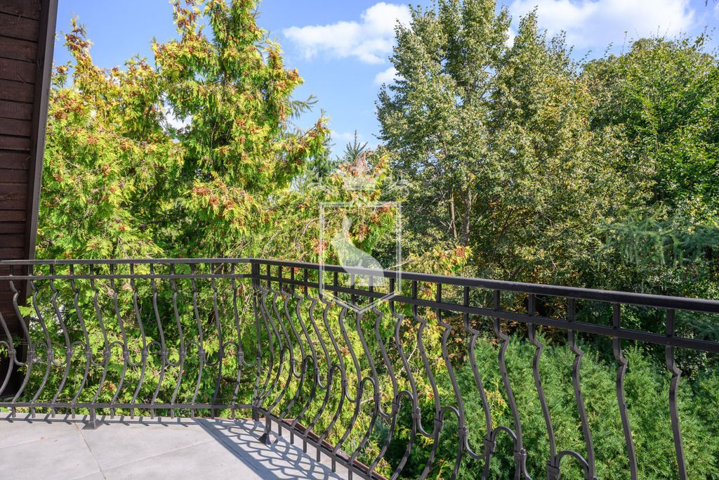 dom wolnostojący, 7 pokoi Warszawa Wesoła, ul. Brata Alberta. Zdjęcie 16