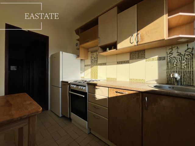 Mieszkanie 3-pokojowe Warszawa Praga, ul. Grzegorza Przemyka. Zdjęcie 2