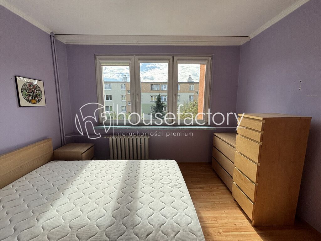 Mieszkanie 3-pokojowe Łódź Górna. Zdjęcie 4