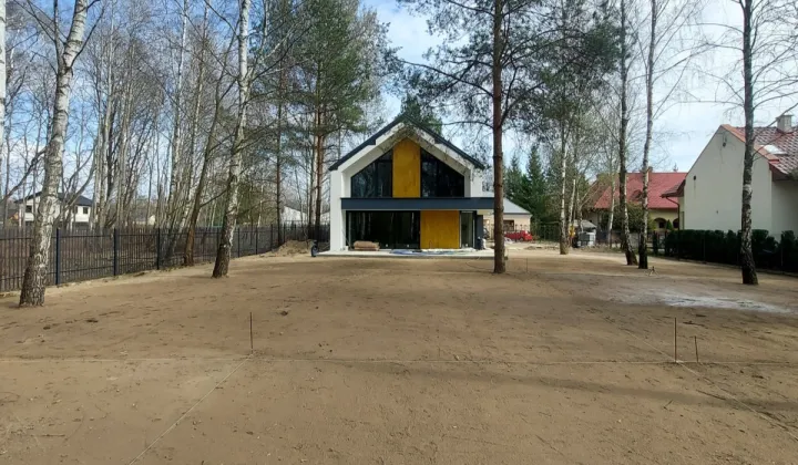 dom wolnostojący, 6 pokoi Borowina