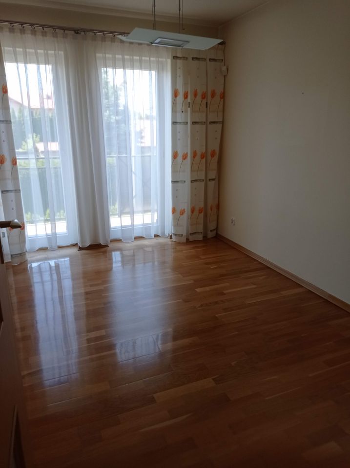 bliźniak, 4 pokoje Tarnów Strusina, ----. Zdjęcie 14