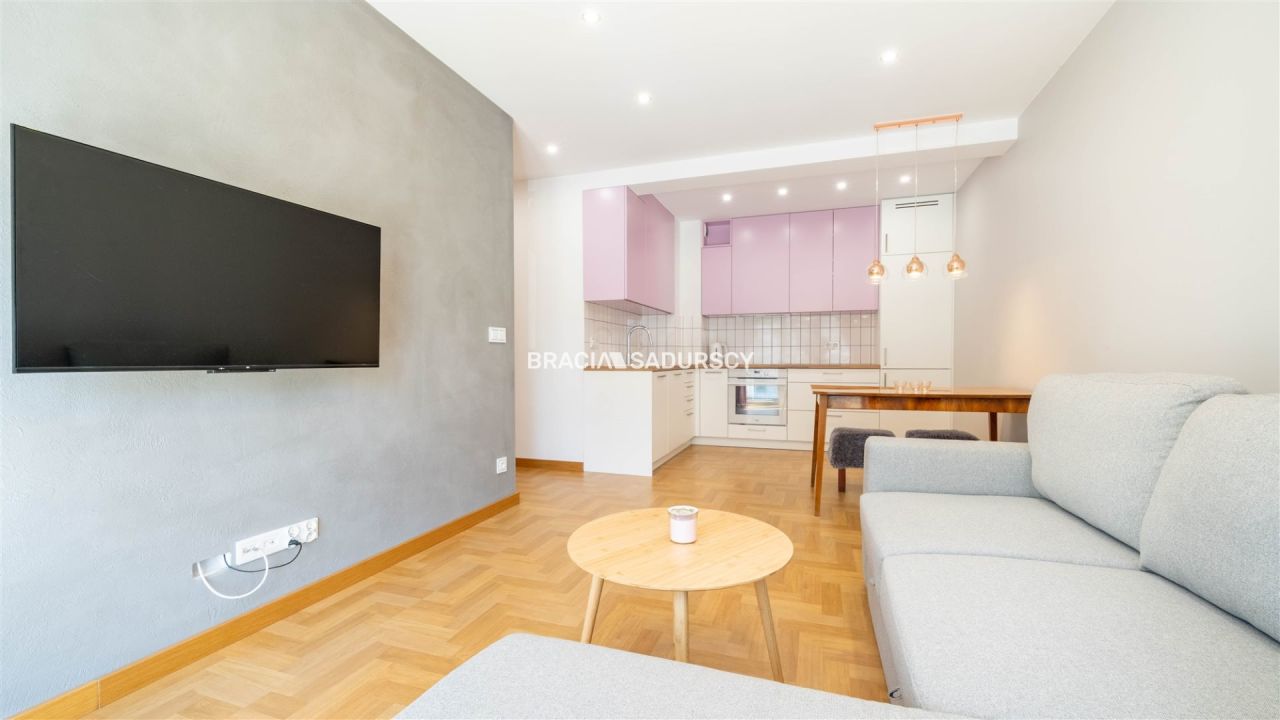 Mieszkanie 3-pokojowe Czarnochowice. Zdjęcie 6