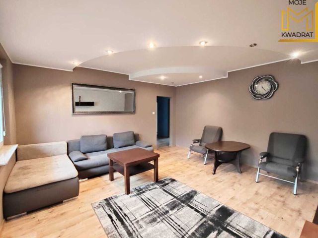 Mieszkanie 3-pokojowe Bełchatów. Zdjęcie 3