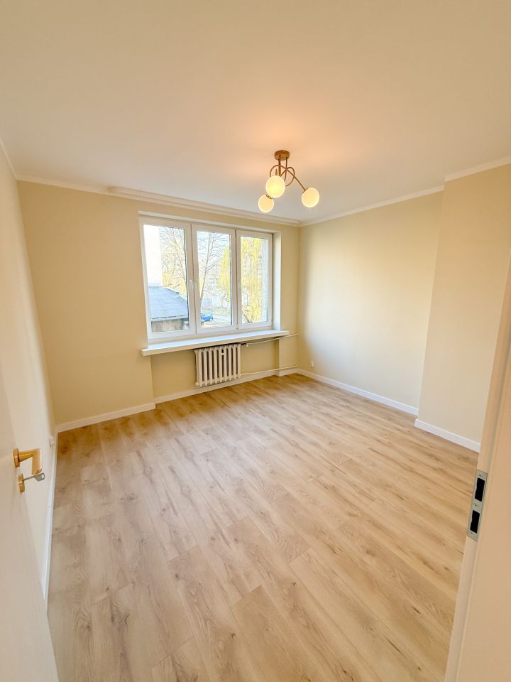 Mieszkanie 3-pokojowe Częstochowa Centrum, al. Aleja Najświętszej Maryi Panny. Zdjęcie 7