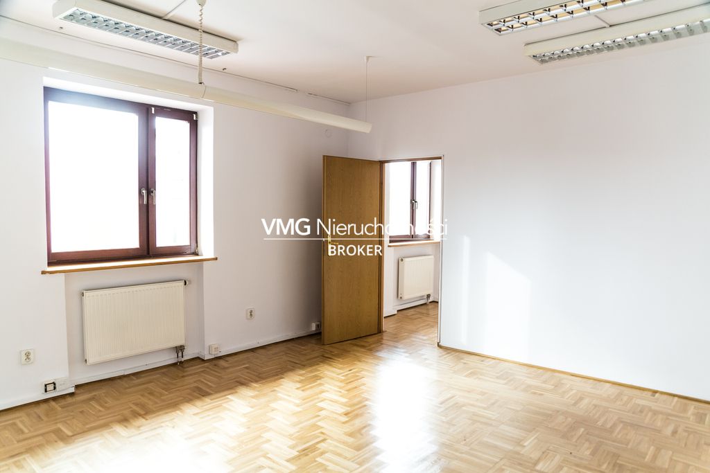 dom wolnostojący, 19 pokoi Warszawa Wawer. Zdjęcie 30