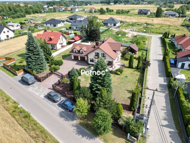 dom wolnostojący, 5 pokoi Piszczac. Zdjęcie 4
