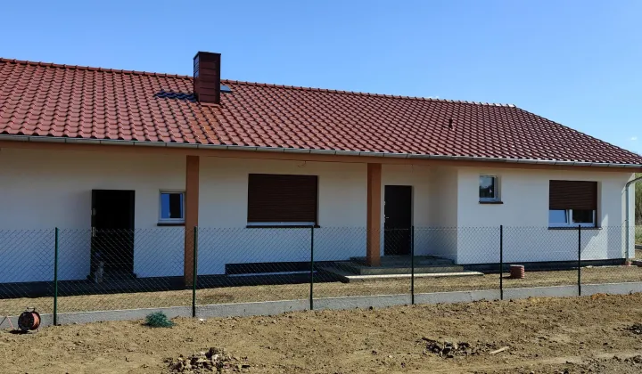 dom wolnostojący, 4 pokoje Kadłubia, ul. Parkowa