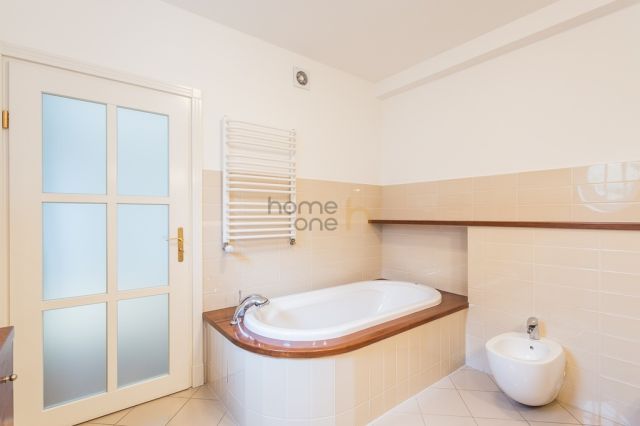 bliźniak, 7 pokoi Warszawa Mokotów. Zdjęcie 9