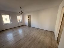 Mieszkanie 1-pokojowe Jelenia Góra Sobieszów, ul. Cieplicka. Zdjęcie 2