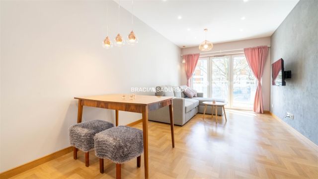 Mieszkanie 3-pokojowe Czarnochowice. Zdjęcie 2