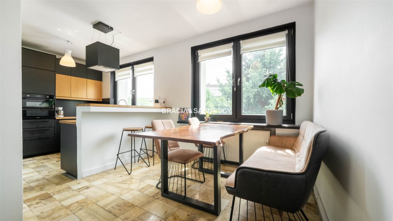 budynek wielorodzinny, 3 pokoje Kraków Prądnik Czerwony, ul. Promienistych. Zdjęcie 2