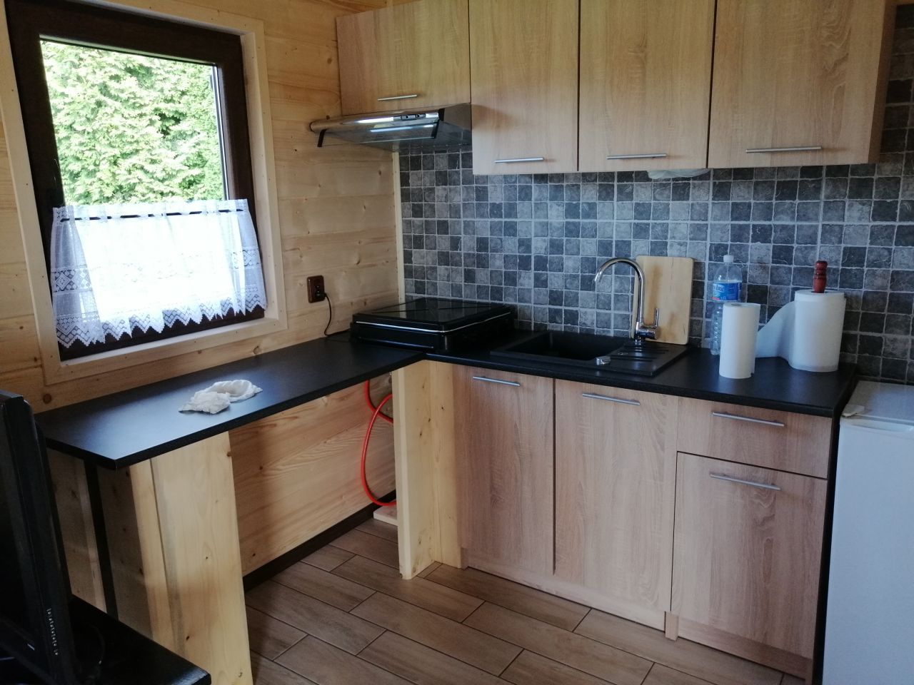 dom wolnostojący, 2 pokoje Gdów Ulice, ul. Stadnicka. Zdjęcie 17