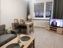 Mieszkanie 2-pokojowe Mikołajki, pl. Wolności. Zdjęcie 3