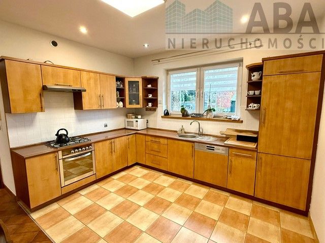 dom wolnostojący, 4 pokoje Konin Przydziałki, ul. Bursztynowa. Zdjęcie 10