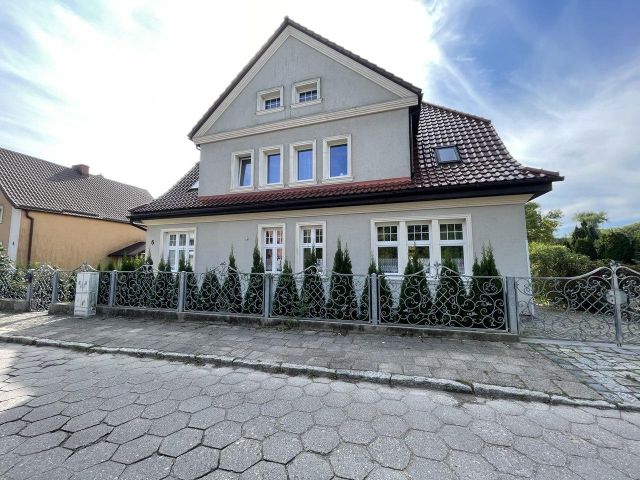 dom wolnostojący, 7 pokoi Wałcz, Wałcz. Zdjęcie 2