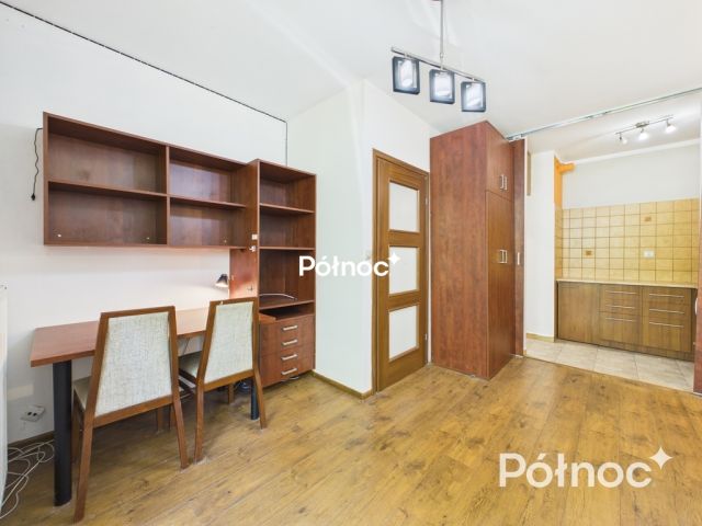 Mieszkanie 2-pokojowe Kraków Dębniki, ul. Czerwone Maki. Zdjęcie 3