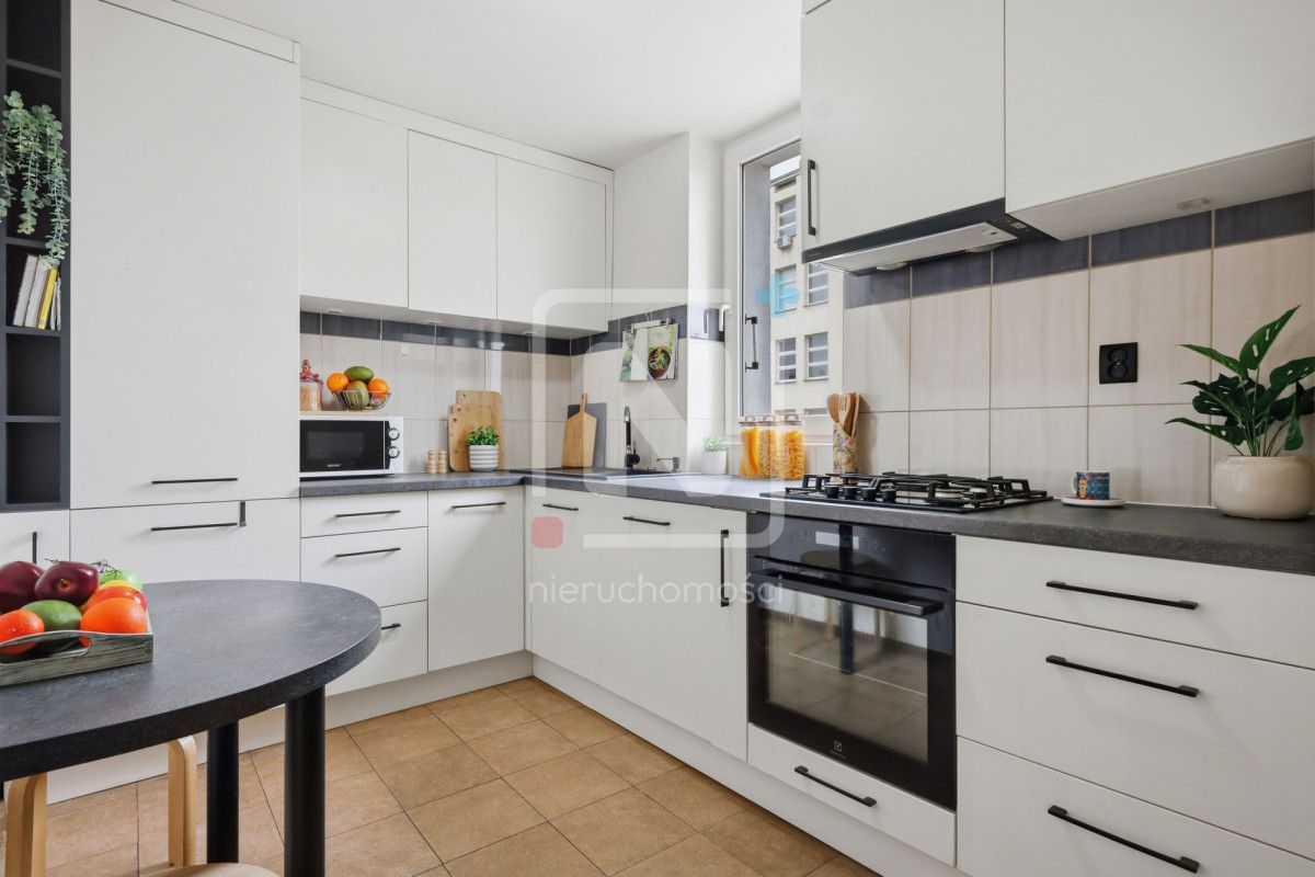 Mieszkanie 3-pokojowe Warszawa Śródmieście, ul. Lekarska. Zdjęcie 1