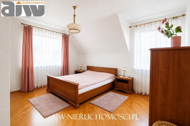 dom wolnostojący, 10 pokoi Warszawa Ursus, ul. Michała Spisaka. Zdjęcie 7