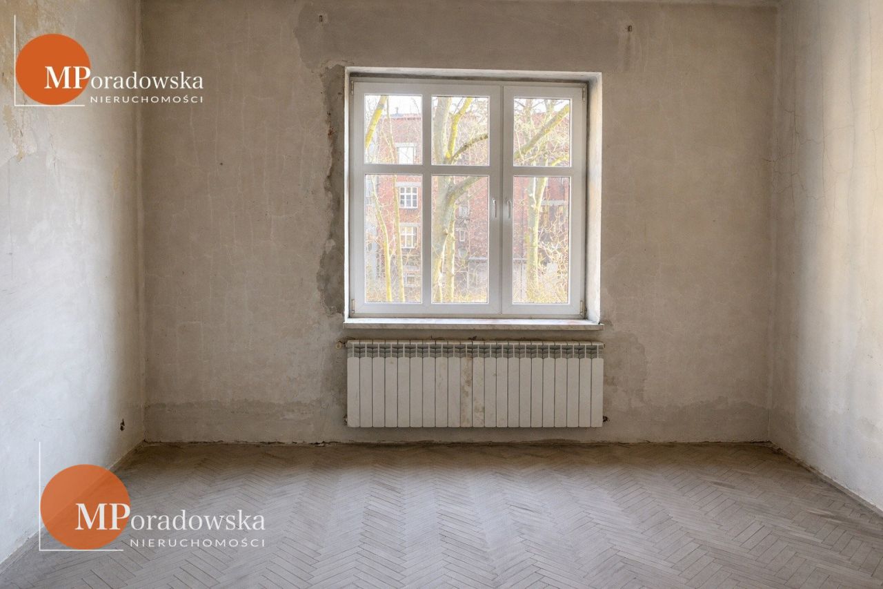 Mieszkanie 4-pokojowe Bielsko-Biała Śródmieście, ul. Piastowska. Zdjęcie 3