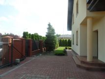 dom wolnostojący, 7 pokoi Łódź Bałuty, ul. Dworzaczka. Zdjęcie 3