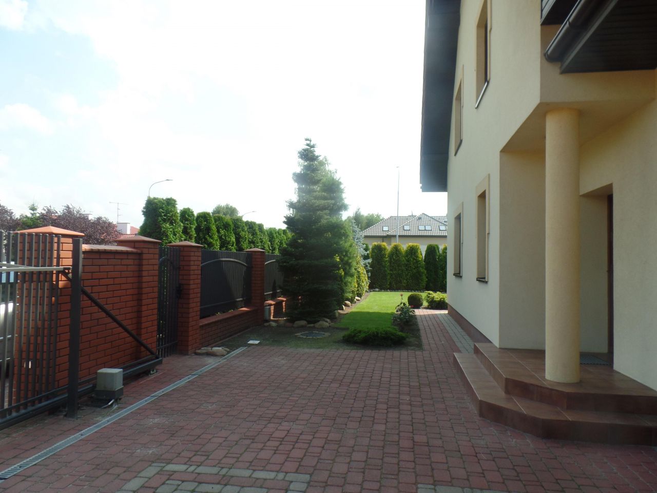 dom wolnostojący, 7 pokoi Łódź Bałuty, ul. Dworzaczka. Zdjęcie 4