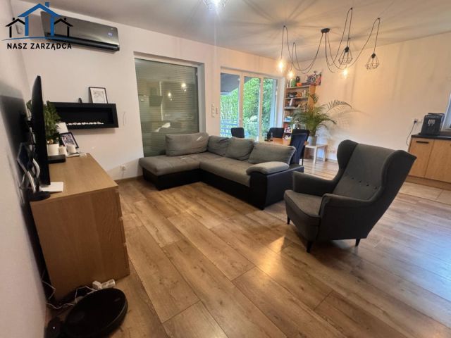 bliźniak, 5 pokoi Barcin. Zdjęcie 1