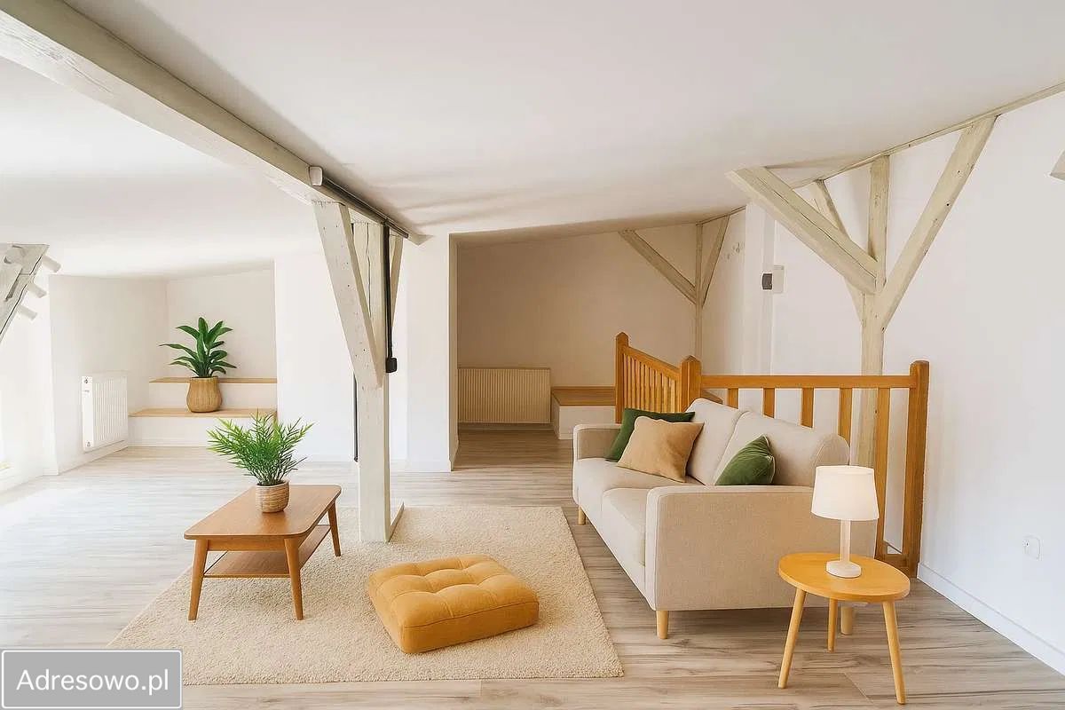 Mieszkanie 6-pokojowe Lewin Brzeski, ul. Kościuszki. Zdjęcie 2