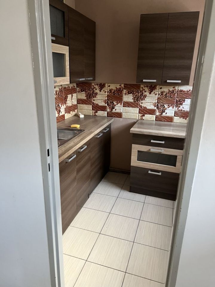 Mieszkanie 3-pokojowe Pszów. Zdjęcie 2