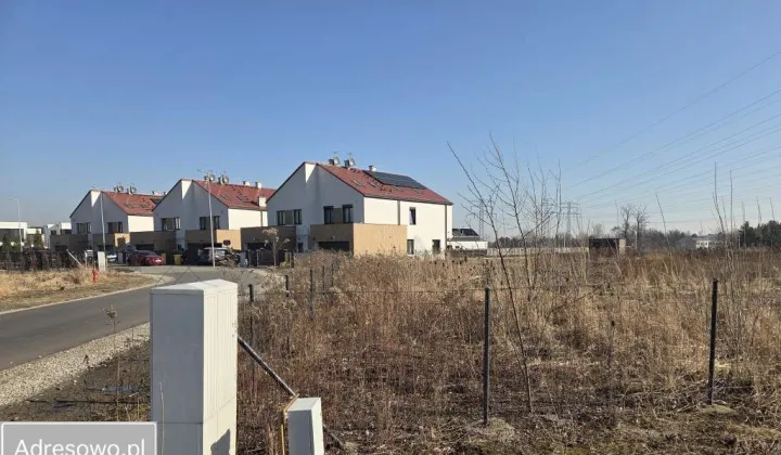 Działka inwestycyjna Wrocław Oporów, ul. Ewy i Karola Maleczyńskich