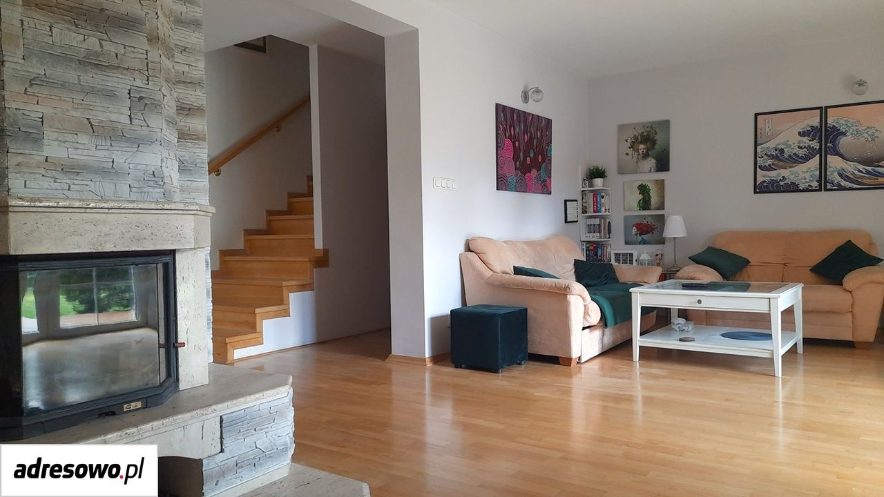 dom wolnostojący, 7 pokoi Brwinów. Zdjęcie 8