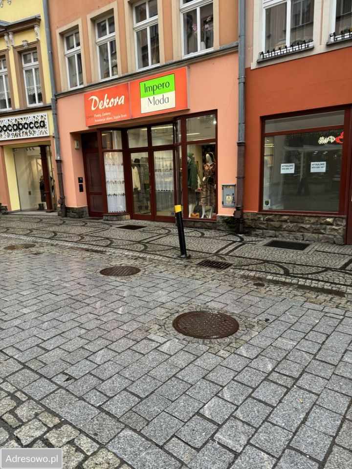 kamienica, 7 pokoi Jelenia Góra Centrum, ul. Marii Konopnickiej. Zdjęcie 14